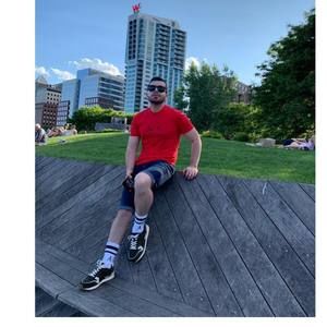 Meet your Posher, Andres